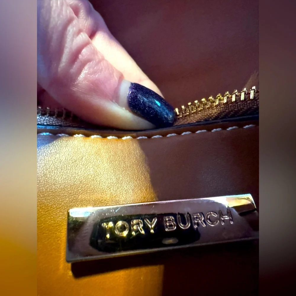 Tory Burch Crossbody Miller Bag Aged Camello Leather Logo Flap Discontinued Rare - Picture 8 of 13